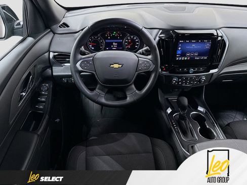 Used 2023 Chevrolet Traverse LT w/ LPO, Floor Liner Package AWD/4WD image 22