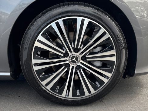 Used 2023 Mercedes-Benz CLA 250 image 11