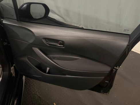 Certified 2024 Toyota Corolla LE image 28