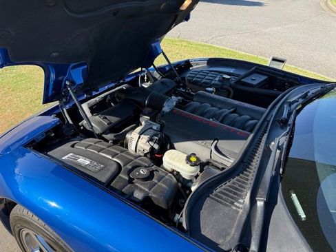Used 2002 Chevrolet Corvette Coupe w/ Preferred Equipment Group2 RWD image 26