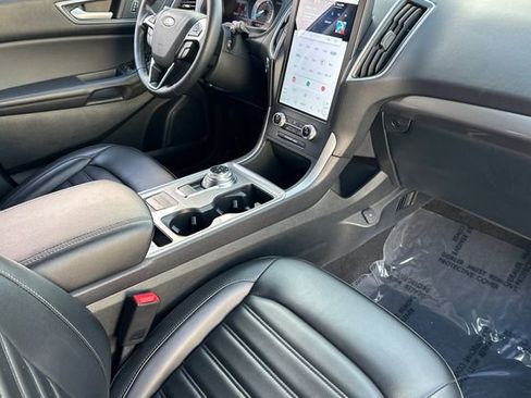 Used 2023 Ford Edge SEL AWD/4WD image 18