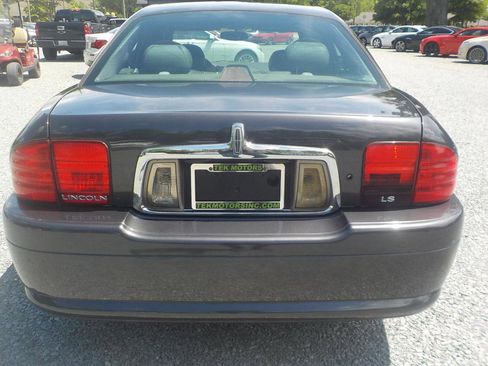 Used 2000 Lincoln LS RWD image 4