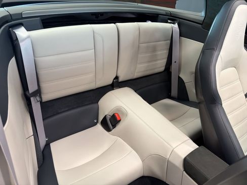 Used 2025 Porsche 911 Targa 4 GTS image 18