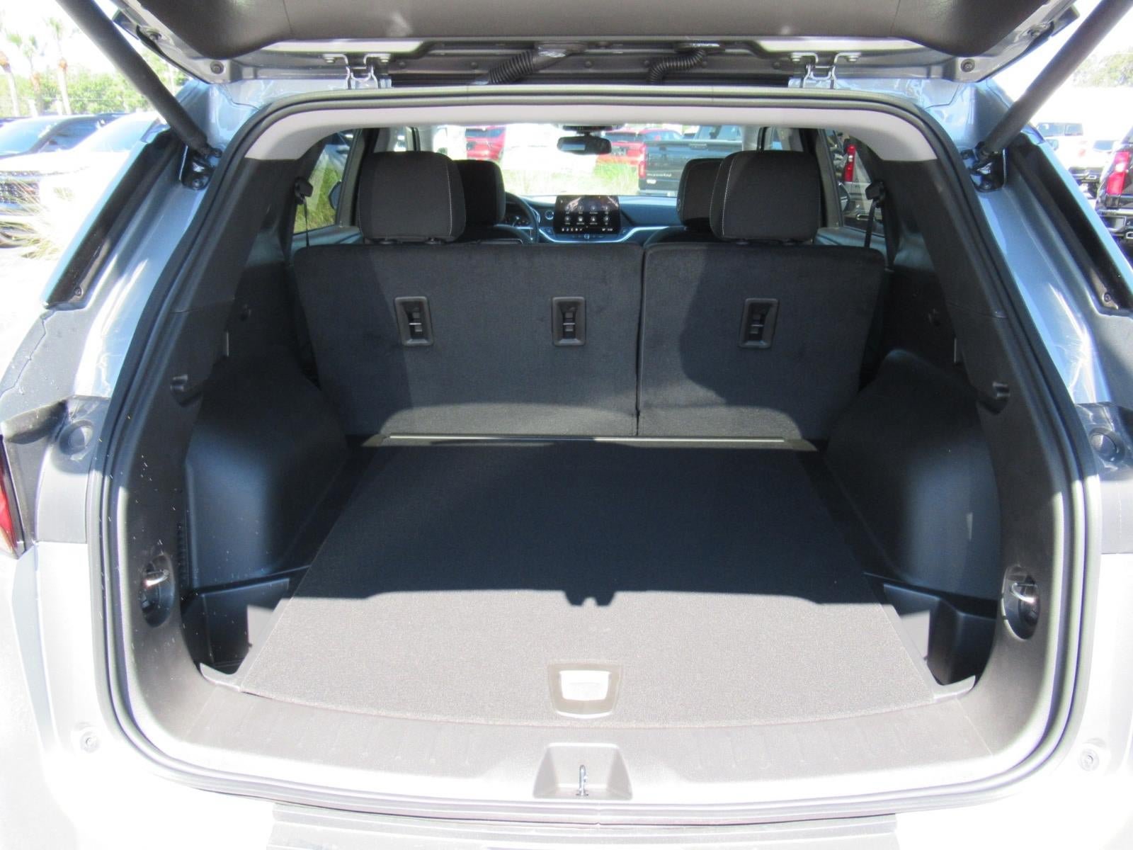 New 2026 Chevrolet Blazer LT w/ Convenience Package FWD image 31