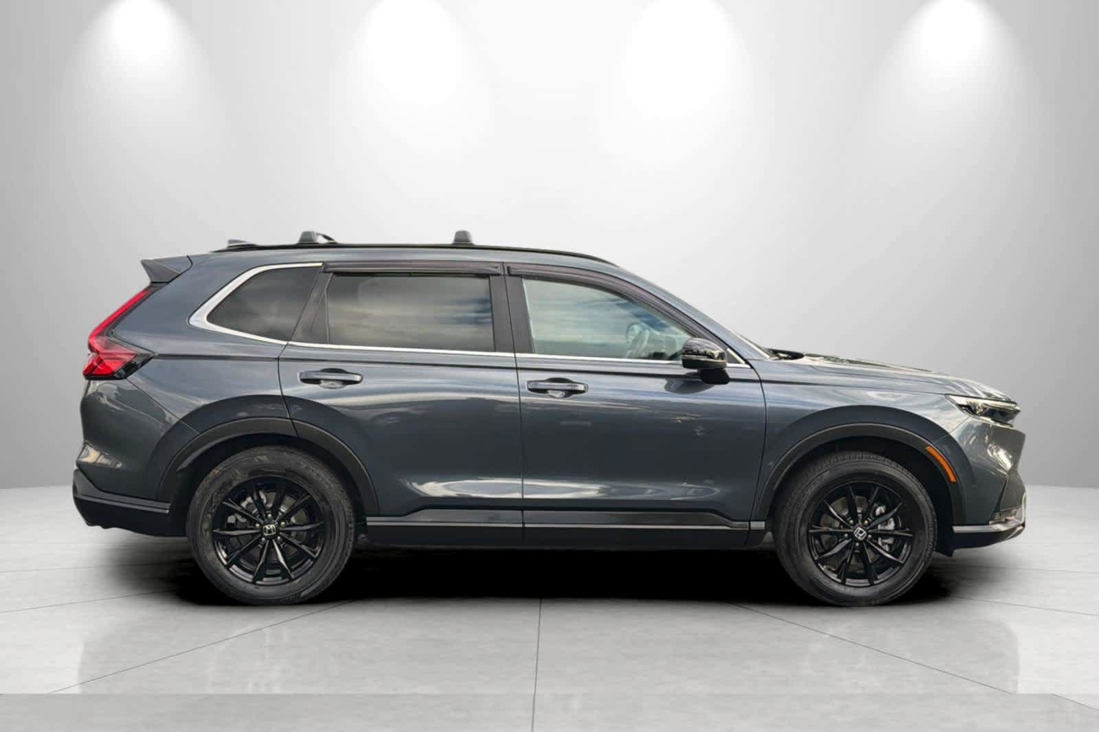 Used 2025 Honda CR-V Sport-L image 8