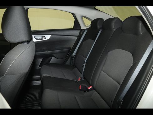 Used 2023 Kia Forte LXS FWD image 14