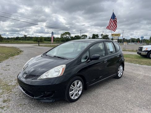Used 2011 Honda Fit Sport image 4