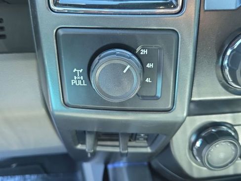 Used 2022 Ford F250 XLT w/ Black Appearance Package image 31