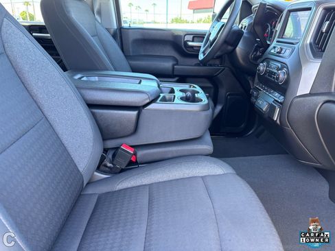 Used 2024 Chevrolet Silverado 2500 Custom w/ Custom Value Package AWD/4WD image 10