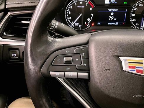 Used 2024 Cadillac XT6 Premium Luxury image 24