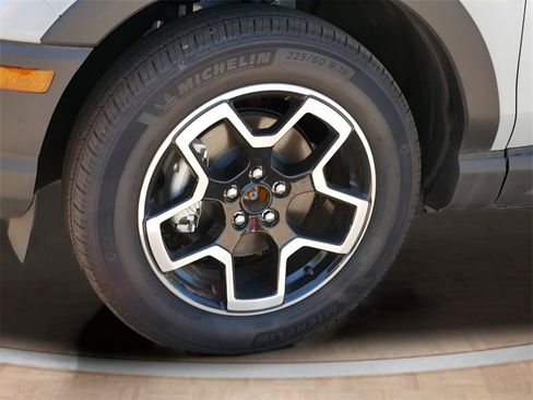 Used 2024 Ford Bronco Sport Big Bend image 2