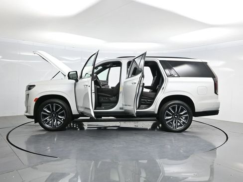 Used 2023 Cadillac Escalade Sport Platinum AWD/4WD image 54