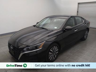 Used 2025 Nissan Altima 2.5 SV