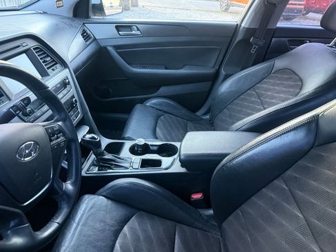 Used 2016 Hyundai Sonata Sport w/ Option Group 02 image 10