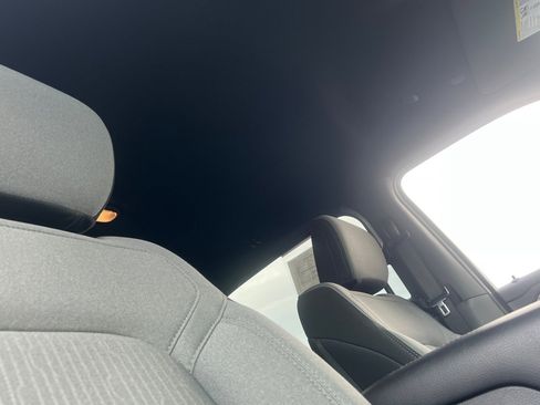 Used 2024 RAM 1500 Lone Star image 16