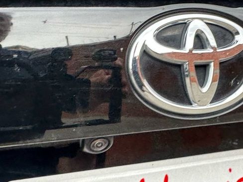 Used 2024 Toyota RAV4 Adventure AWD/4WD image 10