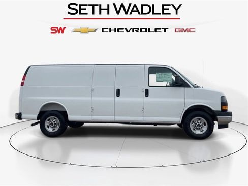 New 2025 GMC Savana 3500 Extended w/ Driver Convenience Package image 2