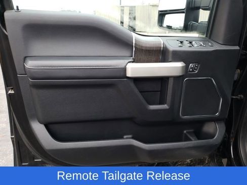 Used 2021 Ford F250 Lariat w/ Lariat Ultimate Package image 17