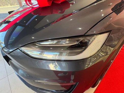 Used 2023 Tesla Model X AWD/4WD image 42