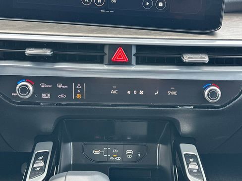 New 2026 Kia Sorento SX Prestige AWD/4WD image 25