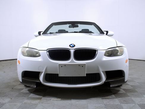 Used 2010 BMW M3 Convertible RWD image 5