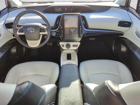 Used 2018 Toyota Prius Four image 25