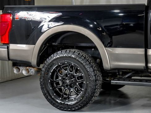 Used 2020 Ford F350 Lariat w/ Lariat Ultimate Package image 7