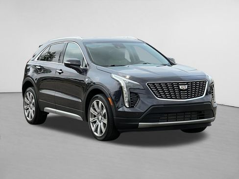 Certified 2023 Cadillac XT4 Premium Luxury w/ Cold Weather Package AWD/4WD image 1
