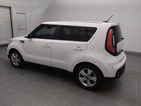 Used 2019 Kia Soul FWD image 3