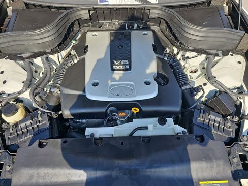 Used 2015 INFINITI QX50 Journey w/ Premium Package image 28