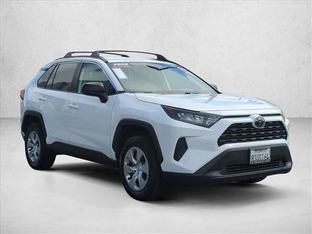 Used 2020 Toyota RAV4 LE w/ Carpet Mat Package FWD image 3
