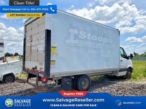 Used 2016 Freightliner Sprinter 3500 RWD image 4