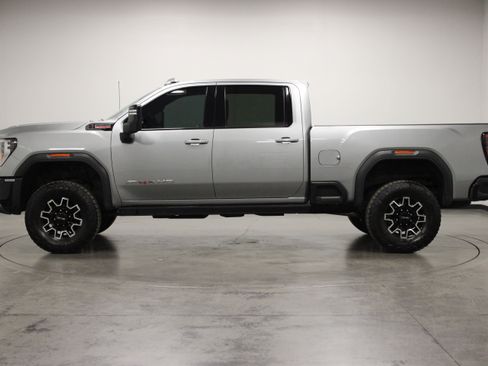 Used 2024 GMC Sierra 2500 AT4X AWD/4WD image 5