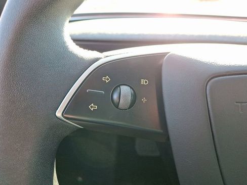 Used 2025 Tesla Model 3 Long Range image 23