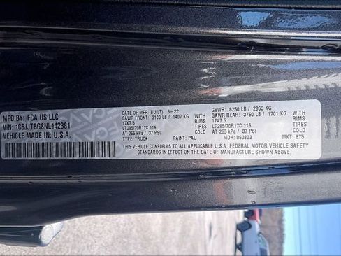 Used 2022 Jeep Gladiator Rubicon w/ LED Lighting Group image 35