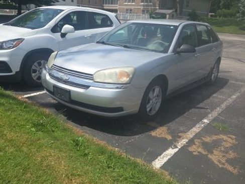 Used 2005 Chevrolet Malibu LS FWD image 2