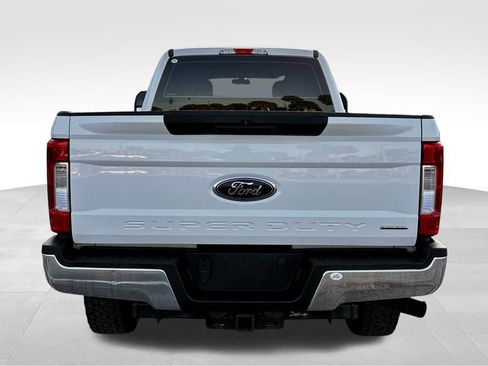 Used 2019 Ford F350 XL w/ Power Equipment Group image 7