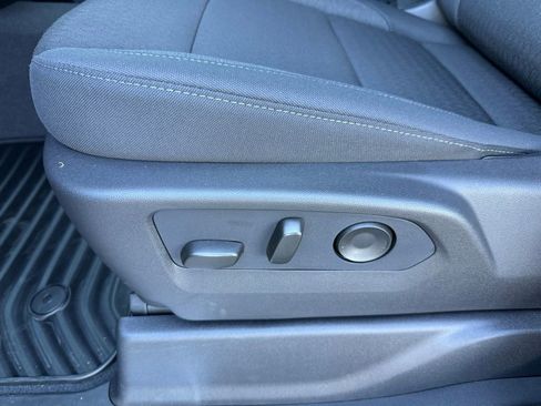 New 2026 GMC Sierra 1500 Elevation image 11