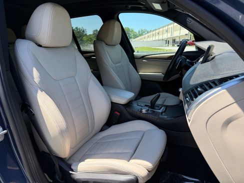 Used 2019 BMW X3 xDrive30i w/ Executive Package AWD/4WD image 38