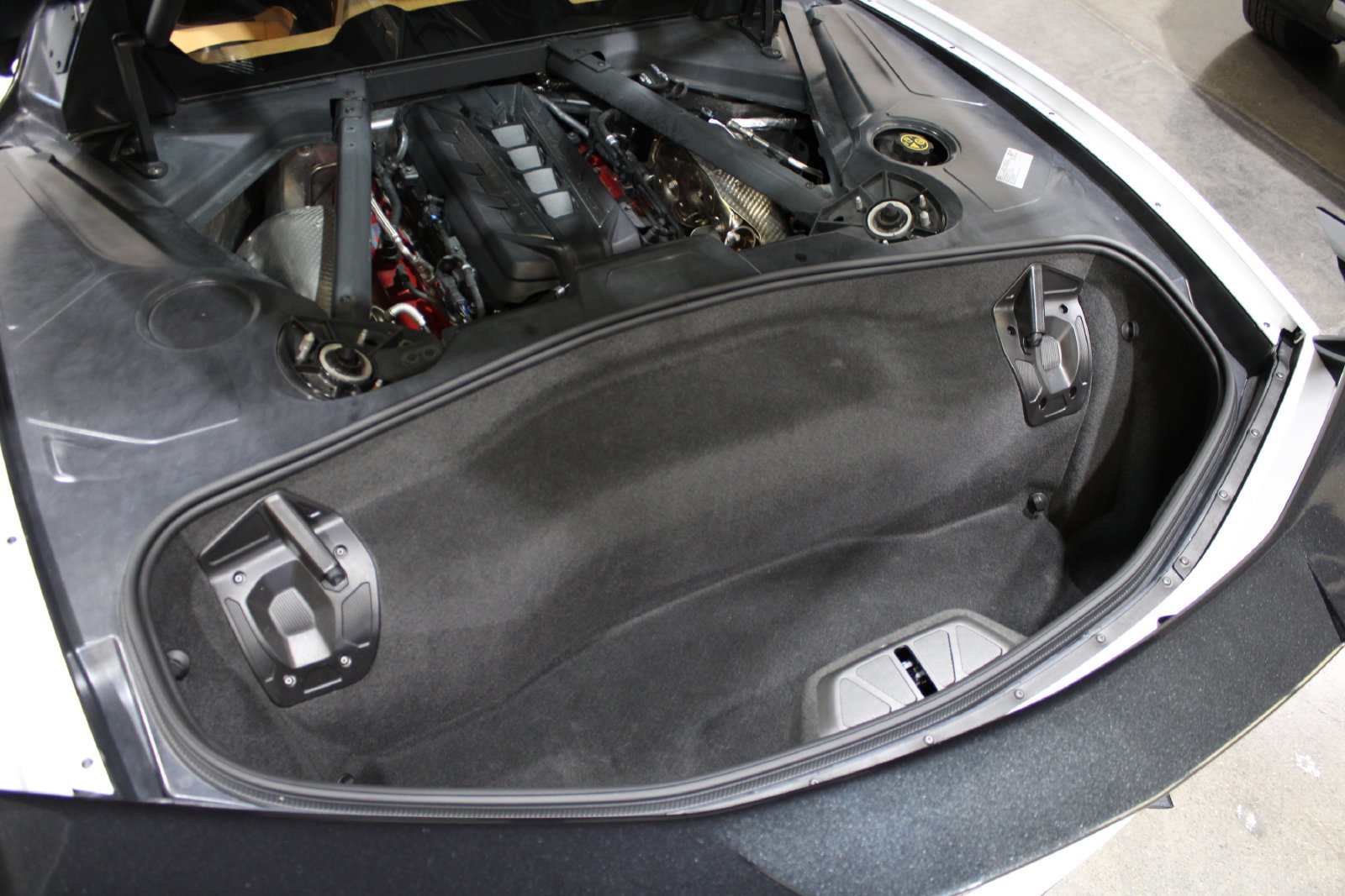 Used 2023 Chevrolet Corvette Stingray Premium Cpe w/ Z51 Performance Package RWD image 15