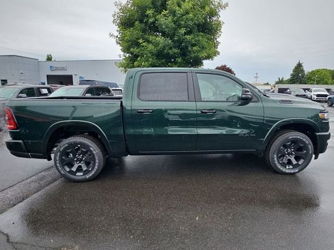 New 2026 RAM 1500 4x4 Crew Cab image 8