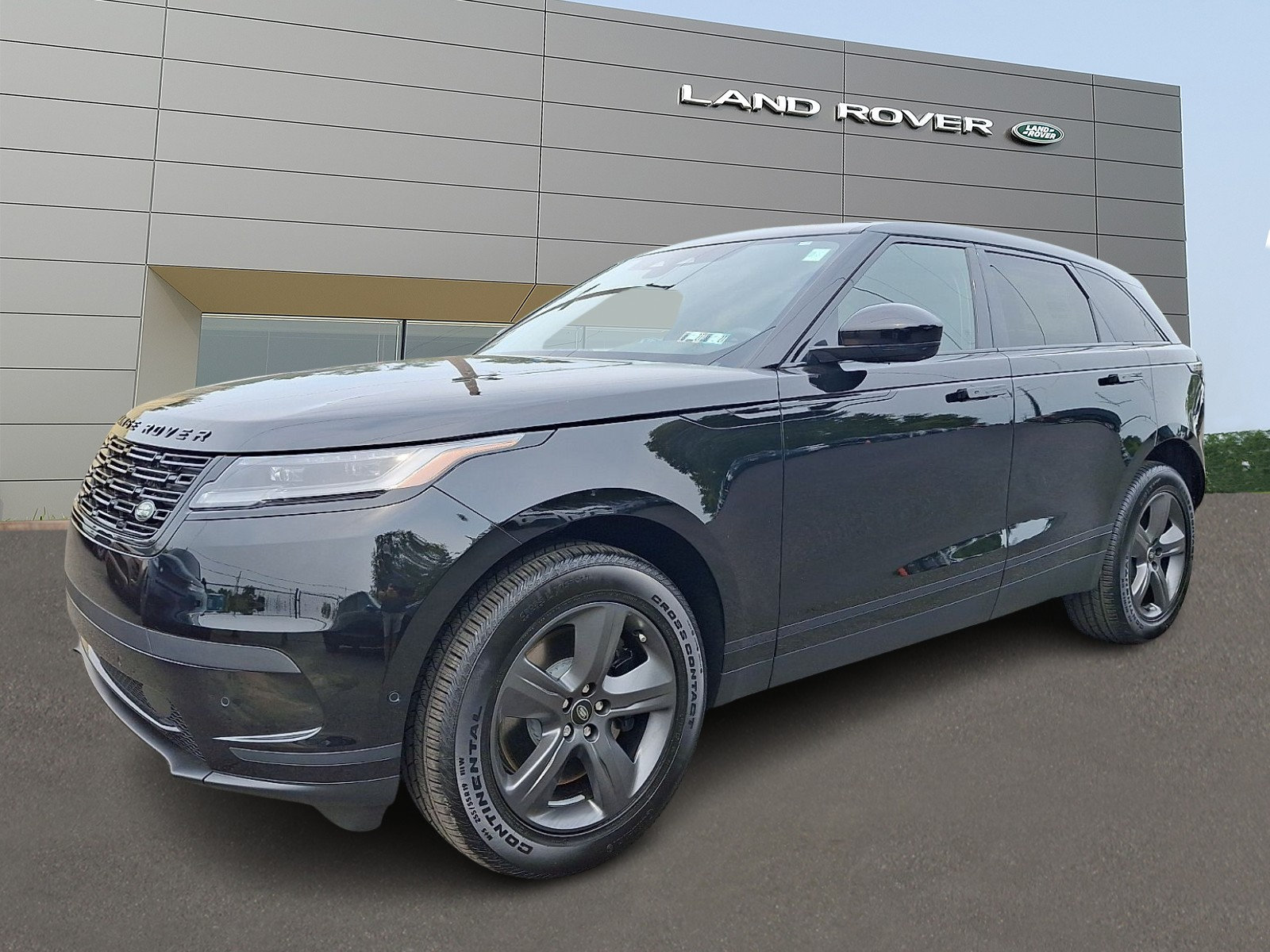 New 2026 Land Rover Range Rover Velar S AWD/4WD image 1