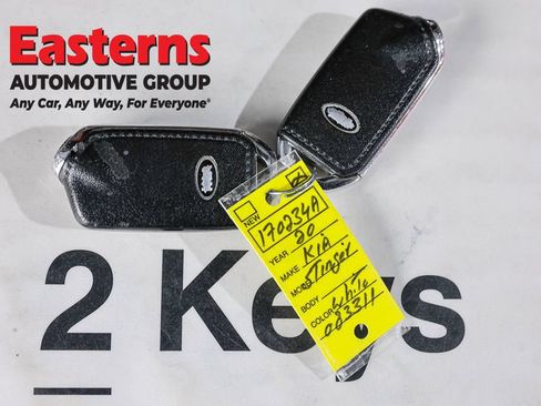 Used 2020 Kia Stinger GT-Line w/ Sun & Sound Package RWD image 6