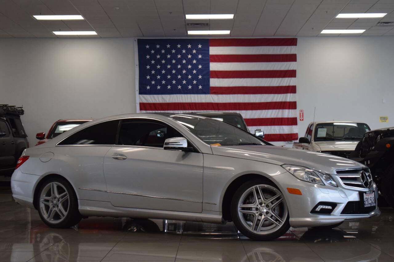 Used 2011 Mercedes-Benz E 550 Coupe image 1