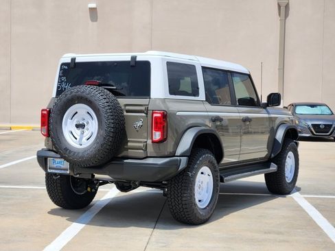 New 2026 Ford Bronco Heritage Edition AWD/4WD image 3