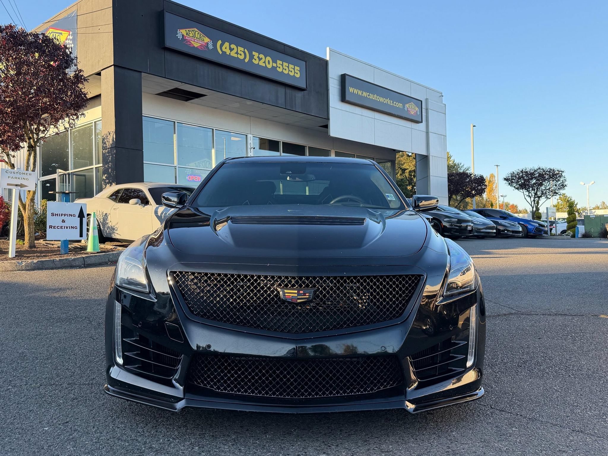 Used 2016 Cadillac CTS V w/ Luxury Package RWD image 9