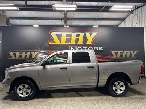 Used 2020 RAM 1500 Tradesman w/ Chrome Plus Package image 3