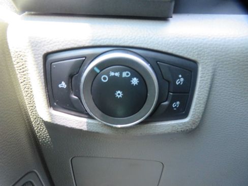 Used 2022 Ford F250 XL w/ STX Appearance Package AWD/4WD image 29