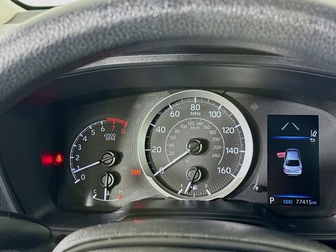 Used 2022 Toyota Corolla LE image 19