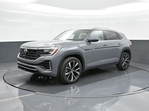 New 2025 Volkswagen Atlas Cross Sport SEL Premium R-Line AWD/4WD image 6
